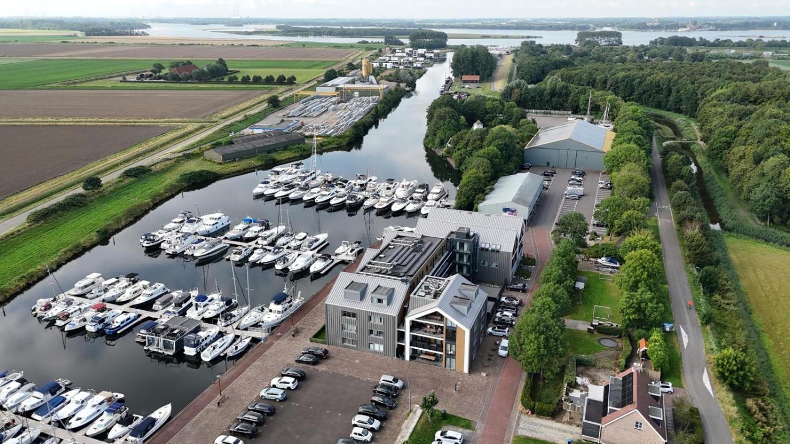 Luxe En Comfortabel Aan Het Water Kamperland